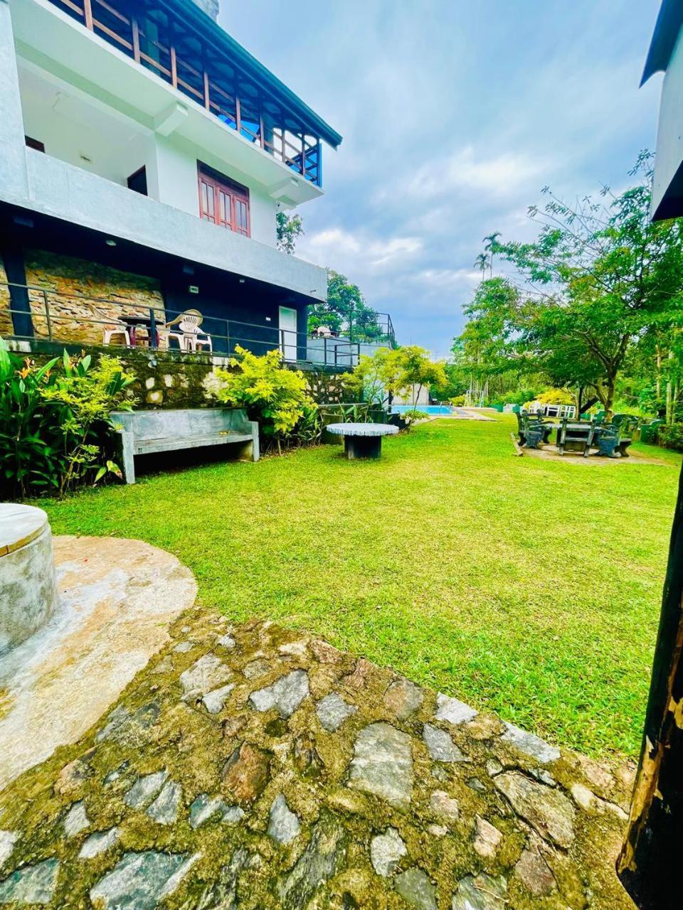 Hanthana Sk Paradise Gampola Exteriör bild